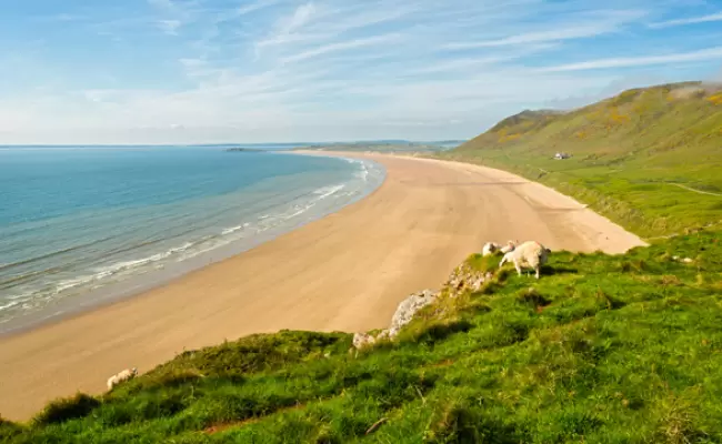 Our 5 Favourite Beaches in Wales