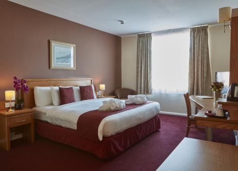 Cardiff Double Bedroom - Copy.jpg